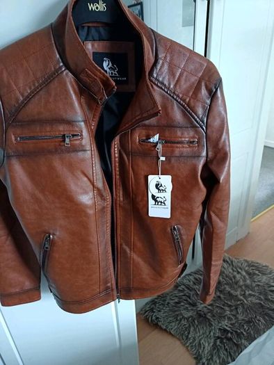 Leather jacket