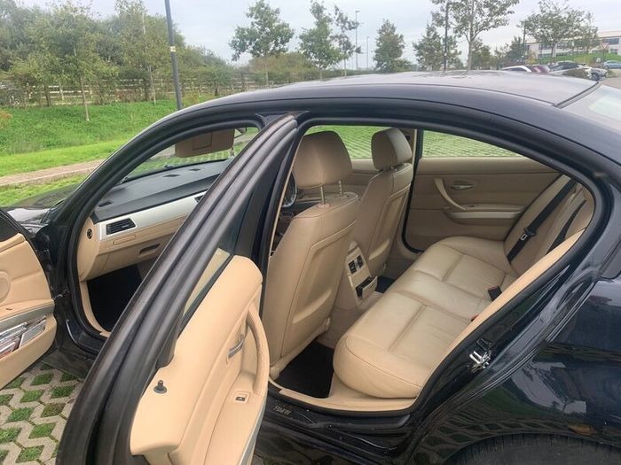 BMW 3-Series 2008