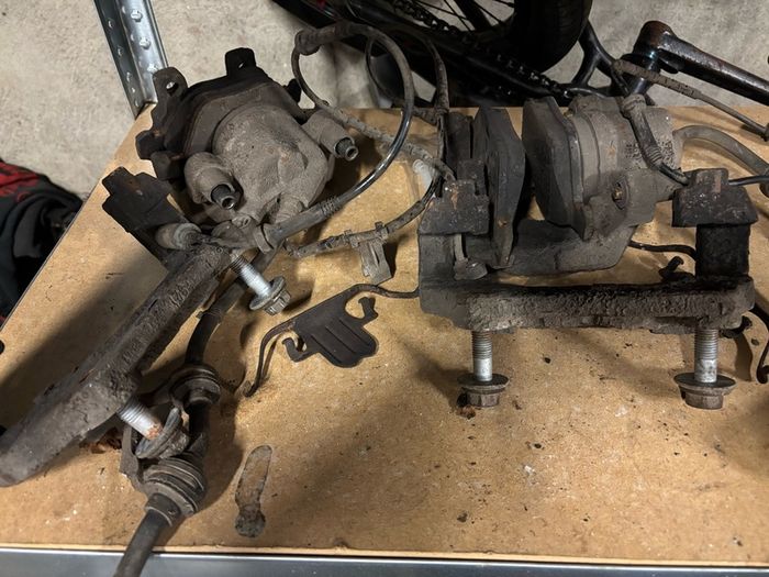 E90 parts