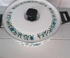 Vintage enamel serving dish
