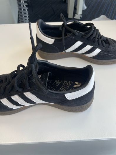 Black Adidas Spezial