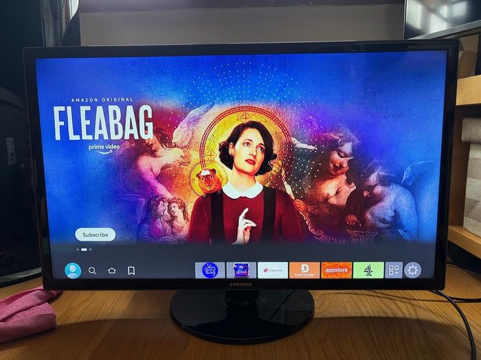Samsung 28" flatscreen TV
