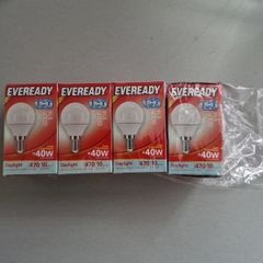 E14 LED Light Bulb, Small Screw Light Bulb, 5.2W 470lm, 40W Equivalent SES E14 Bulb, Daylight White 6500K E14 Golf Ball Bulb, Energy Saving LED P45 Bulb, 220-240V, Non-Dimmable, Pack of 4