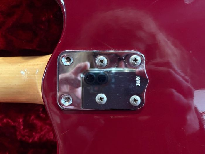 Zen-On Morales Mosrite Red 1960's