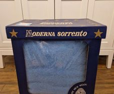 Moderna Sorrento wool blanket