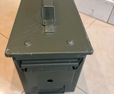 NATO Ammunition Box. Metal very good condition