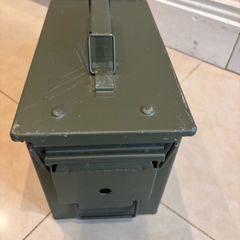 NATO Ammunition Box. Metal very good condition