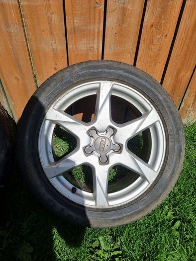 Audi a4 b8 17inch alloys with tyres