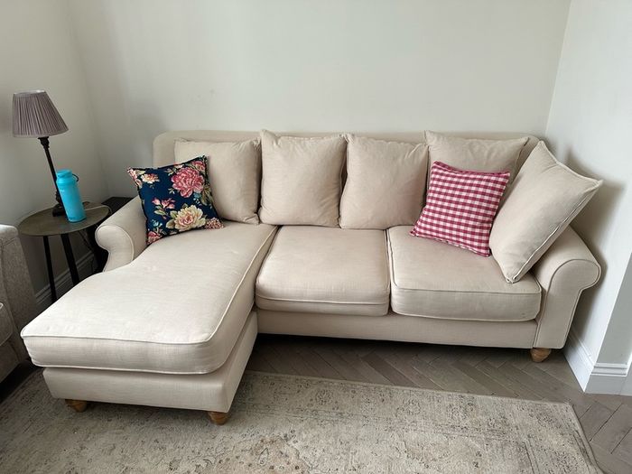 L shape DFS couch