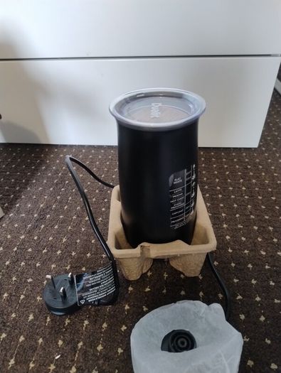Dualit Hot Chocolate Maker and Milk Frother