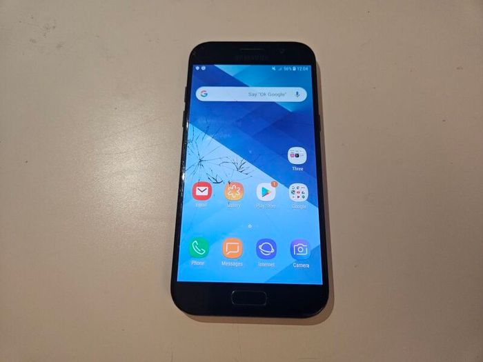 Old Android Phone Bundle HTC Samsung