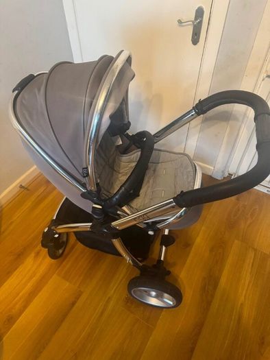 Egg Stroller, Bassinet and Car Seat