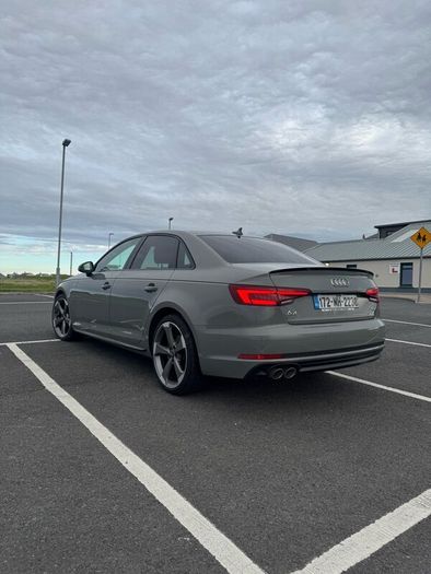 Audi A4 S-Line Black Edition 2.0 TDI 190BHP Auto