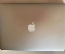 Apple MacBook Pro Retina Display con 2.9GHz Intel Core i5 Dual Core (13-inch, 8G