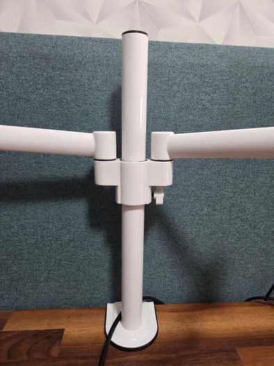 Heavy duty dual monitor arms