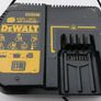 Genuine DeWalt / 24V Battery Charger DE0246 DE0245 N02 Image 3