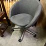 Office chairs - 20e each. See pics Image 6