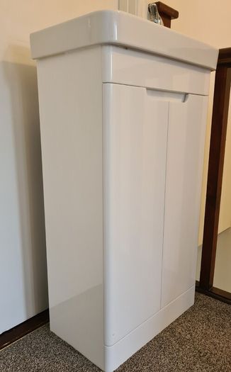 Cabinet with sink