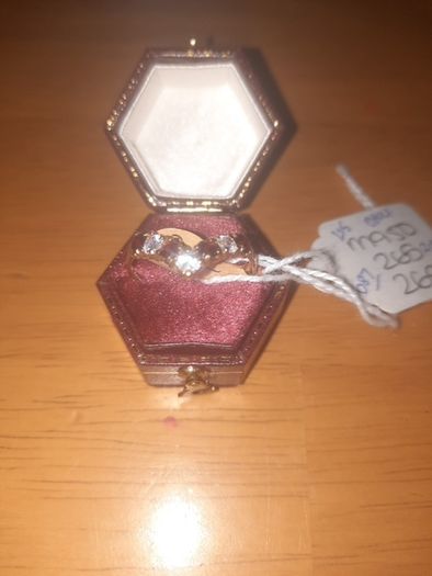 9 Carat Gold Garnet & CZ Vintage Ring