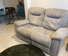 Recliner sofa