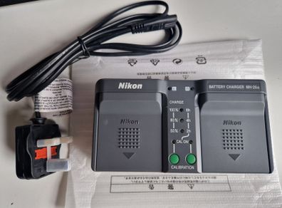 Nikon D4S D5 MH-26a Battery Charger for EN-EL18