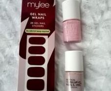 Beauty items - Nail care