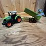 Wooden farm and accessories Image 2