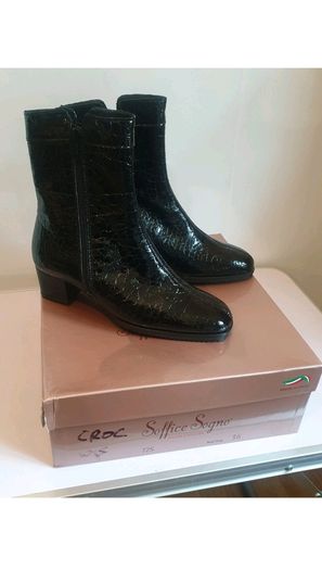 Soffice Sogno Black Patent Leather Croc Ankle Boots EU36 UK3 Made in Italy  CAN POST