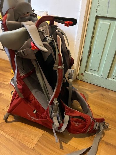 Osprey poco plus carrier