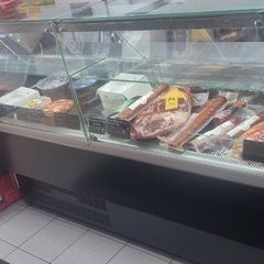 refrigerated display counter