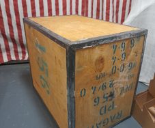 Tea chest