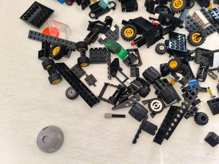 Vintage 80s Lego Bundle
