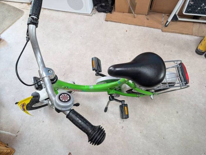 Puky 12 inch children bike green