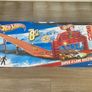Hot Wheels super 6 lane raceway Image 2