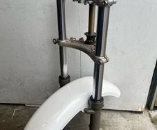 Honda front forks and mudguard