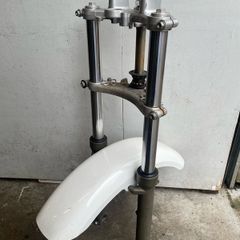 Honda front forks and mudguard