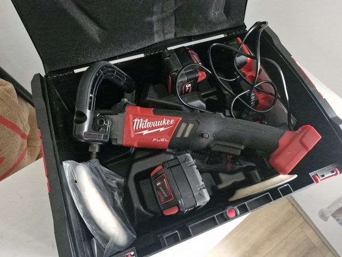 Milwaukee fuel polisher kit M18