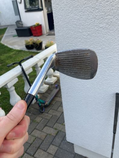 golf clubs