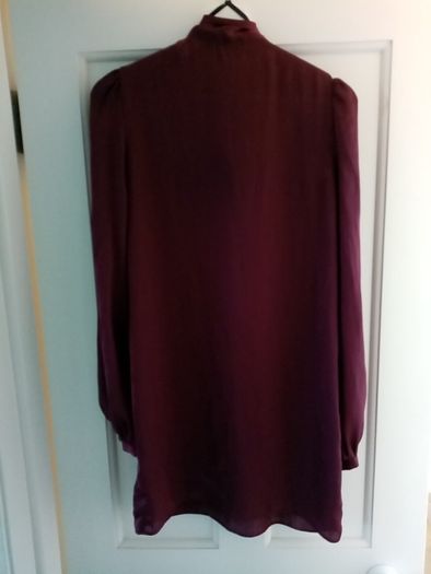 Ladies dressy top