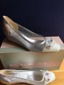 CRISTIAN FIRENZE Silver Crystal Pumps 39.5      Slip-On Wedge Shoes