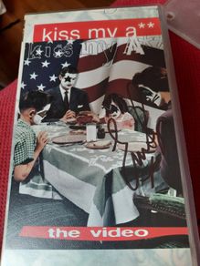 KISS: Kiss my Ass (The Video)  - VHS - UK 1994 (Autographed Eric Singer)