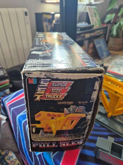MB Pull Sled Super Size Truck Playskool Bigfoot SST 1985 Monster Truck
