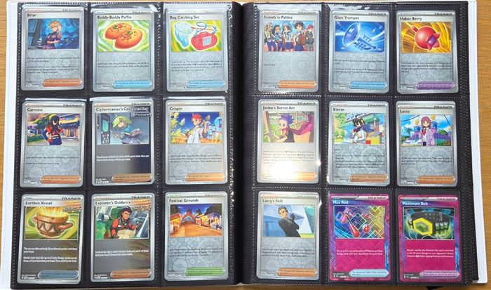 Pokemon Prismatic Evolutions Base Set