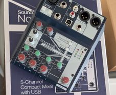 Soundcraft Notepad 5 - Pristine, Boxed
