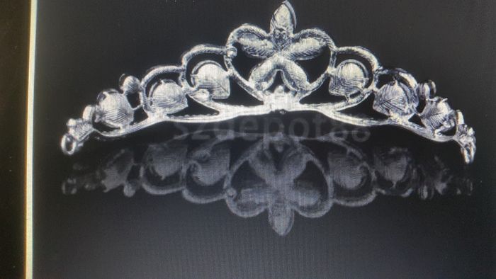 Bride's Designer Crystal Head Piece