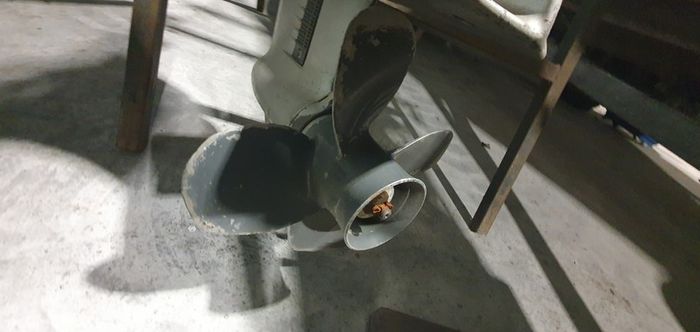 Honda 4 stroke  10 hp Outboard engine Short shaft