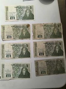 1 Punt Notes x7 for Sale