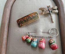 Brooches ceramic, wood and costume
