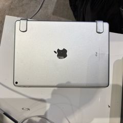 iPad Air 3rd generation with keyboard