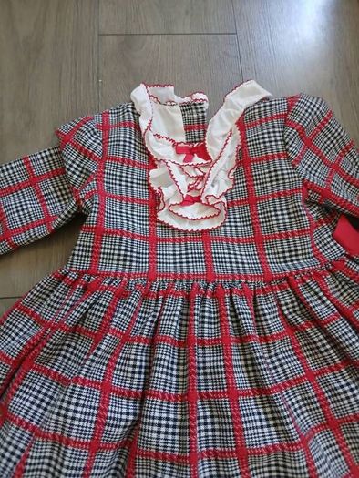 Amazing girls dress